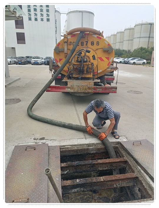 掇刀隔油池清掏