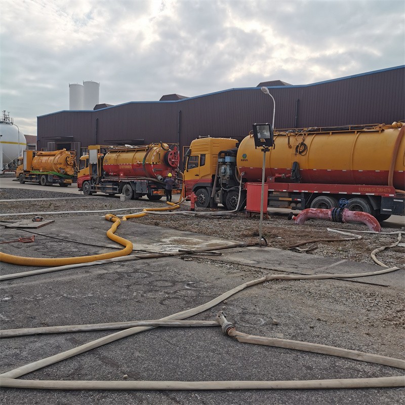 掇刀污水池清理